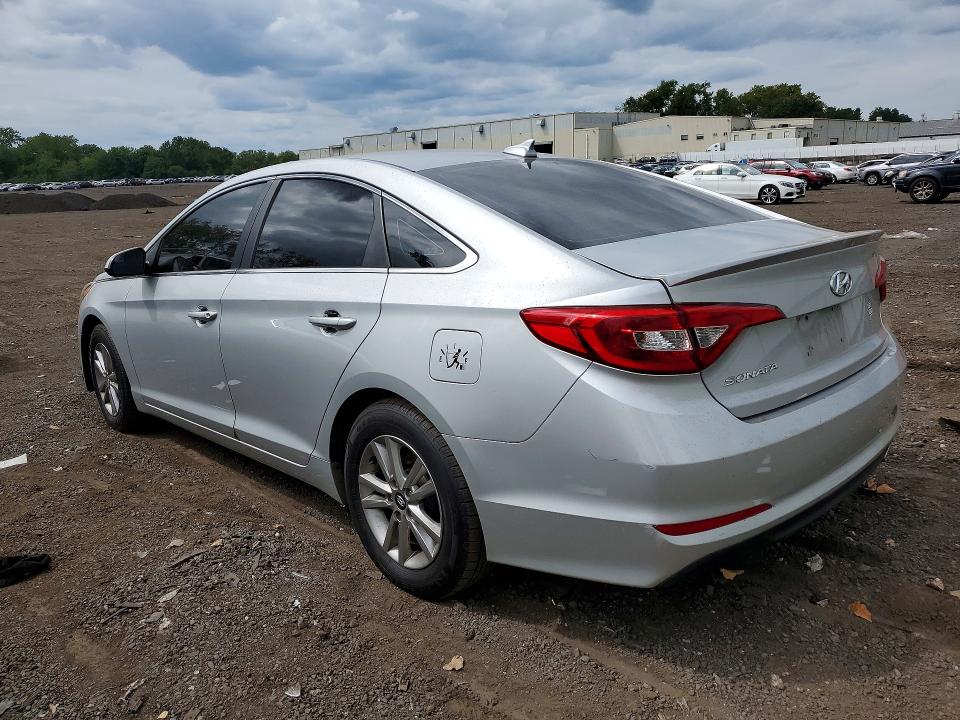 Photo 2 from auction – 2016 HYUNDAI SONATA with VIN 5NPE24AF8GH304135