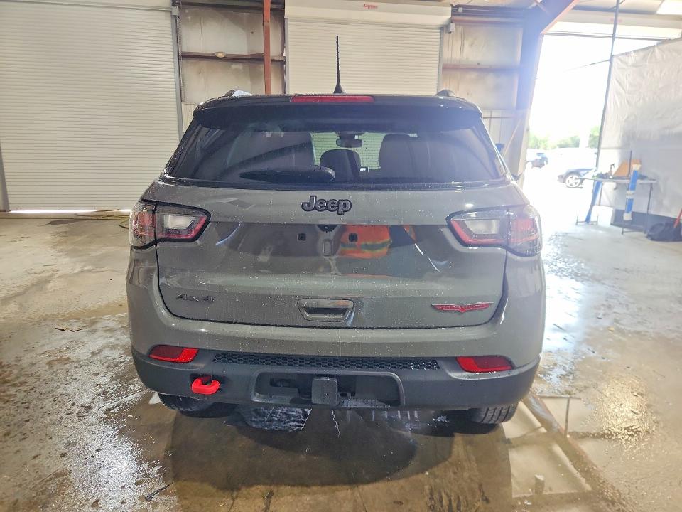 Photo 6 from auction – 2022 JEEP COMPASS with VIN 3C4NJDDB8NT193515