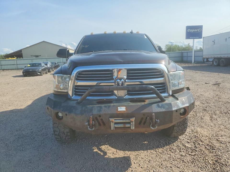 Foto 5 de la subasta – 2014 RAM 3500 con VIN 3C63RRHJ6EG181037
