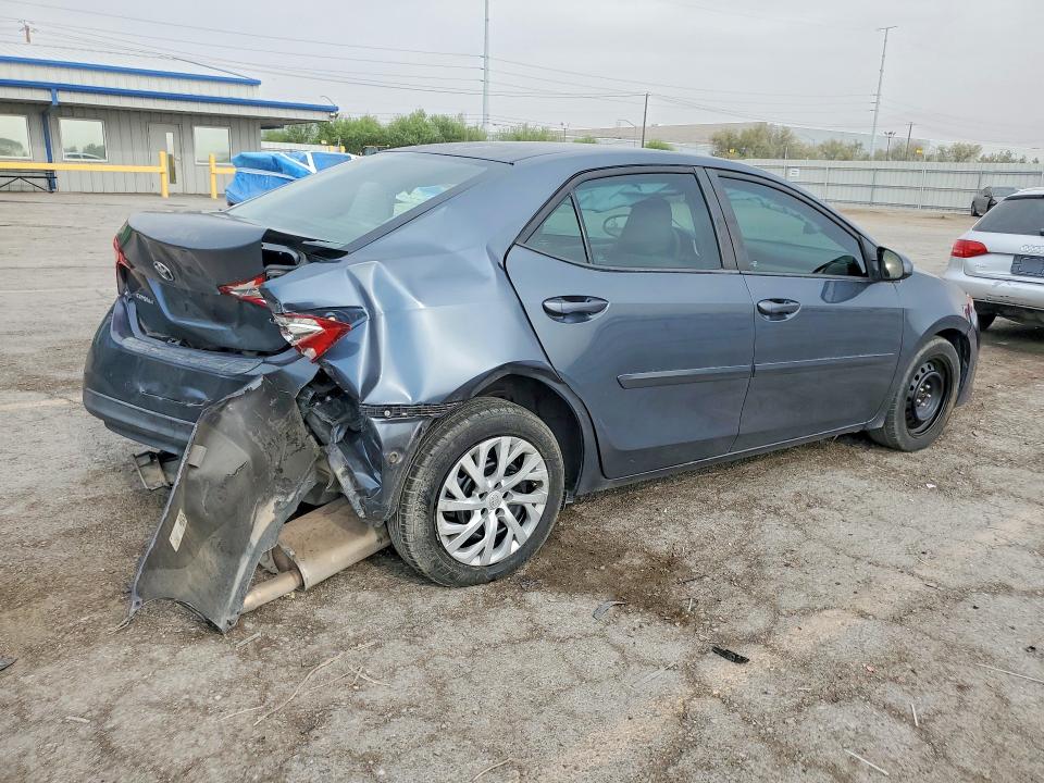 Photo 3 from auction – 2017 TOYOTA COROLLA with VIN 2T1BURHE5HC773601