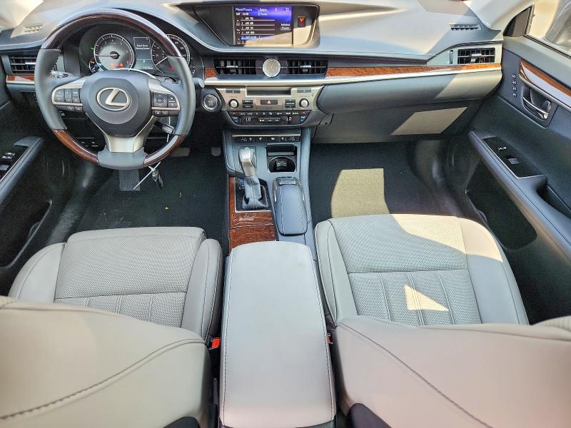 Foto 8 de la subasta – 2017 LEXUS ES con VIN 58ABK1GG0HU058808