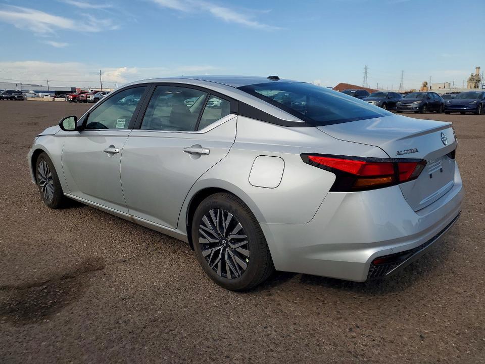 Фото 2 с аукциона – 2026 NISSAN ALTIMA с VIN 1N4BL4DVXTN355672