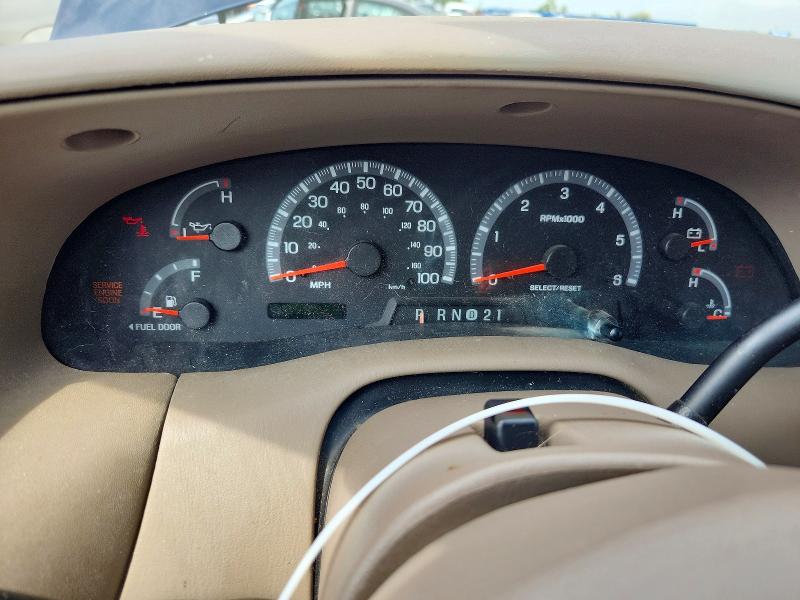 Photo 9 from auction – 2002 FORD F150 with VIN 1FTRW07L92KD44035