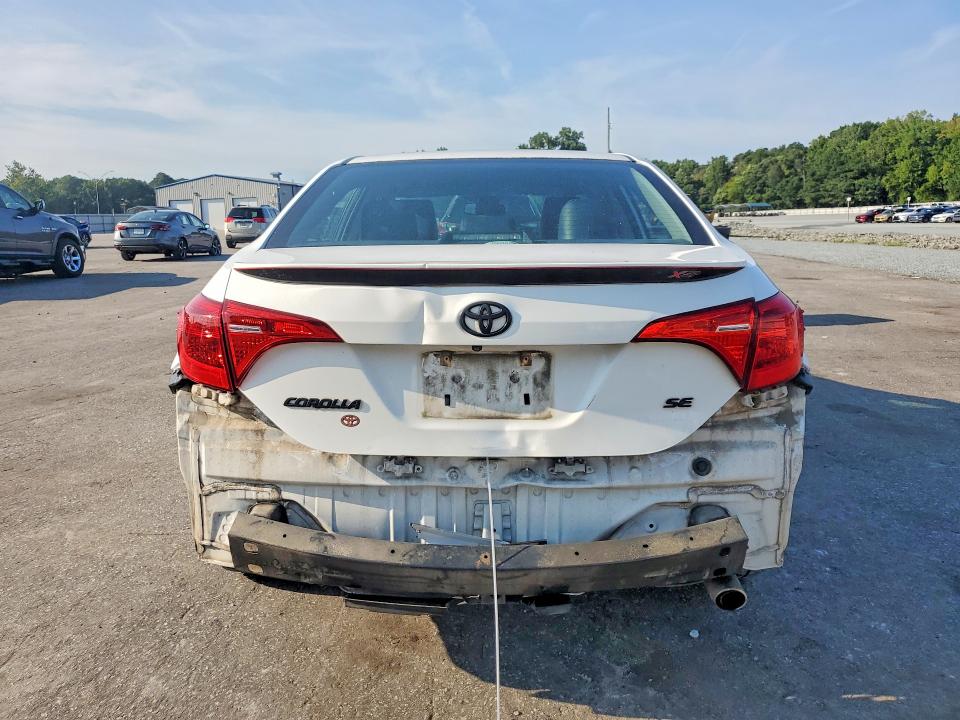 Photo 6 from auction – 2017 TOYOTA COROLLA with VIN 2T1BURHE7HC880648