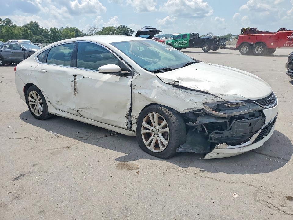 Photo 4 from auction – 2015 CHRYSLER 200 with VIN 1C3CCCAB9FN701903