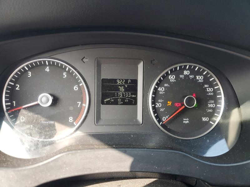 Photo 9 from auction – 2013 VOLKSWAGEN JETTA with VIN 3VWDP7AJ5DM391577