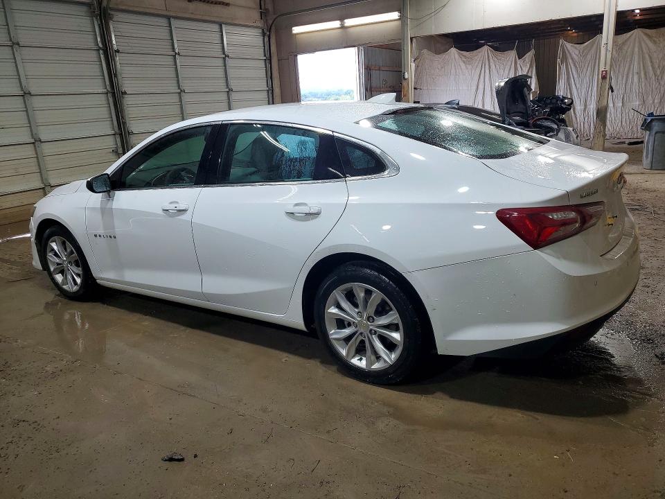Photo 2 from auction – 2022 CHEVROLET MALIBU with VIN 1G1ZD5ST5NF104836