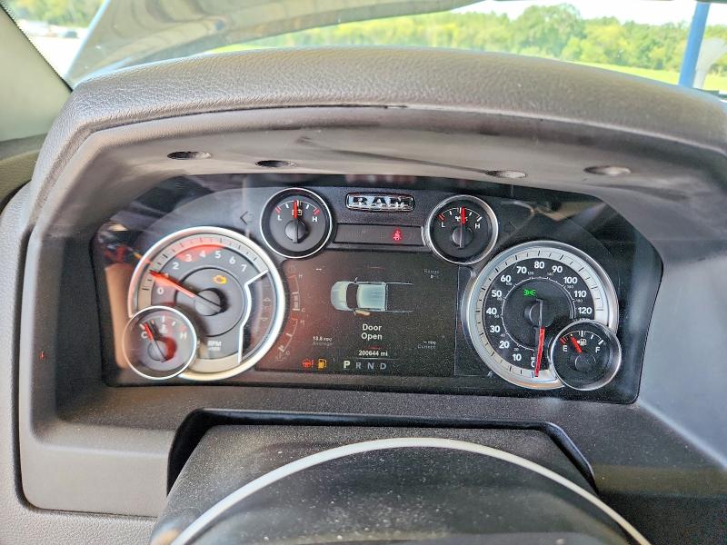 Photo 9 from auction – 2018 RAM 1500 with VIN 3C6RR6LT3JG171352