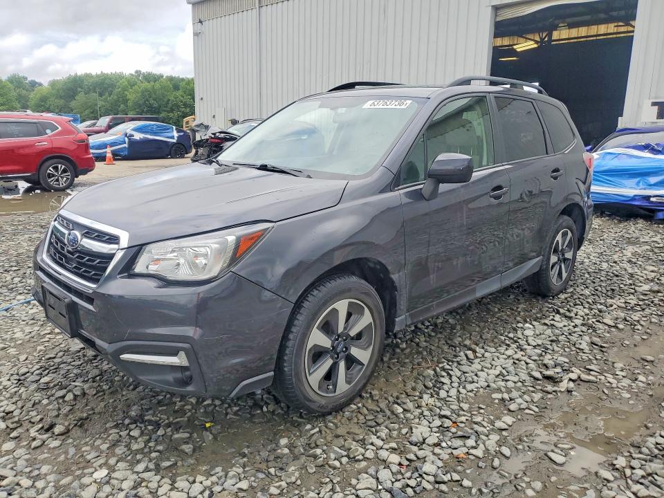 SUBARU FORESTER 2018 with VIN JF2SJAECXJH572812 - Photo from auction
