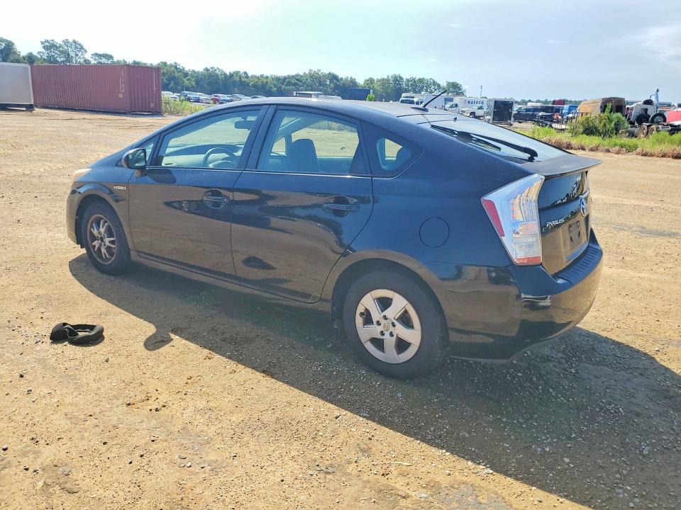 Photo 2 from auction – 2010 TOYOTA PRIUS with VIN JTDKN3DU5A0065694