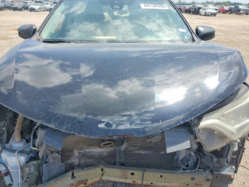Photo 11 from auction – 2018 TOYOTA RAV4 with VIN 2T3ZFREV9JW477599