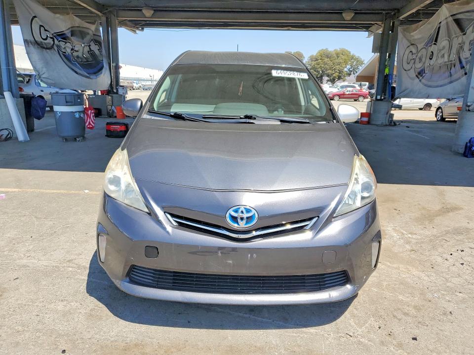 Photo 5 from auction – 2012 TOYOTA PRIUS V with VIN JTDZN3EU6C3066500