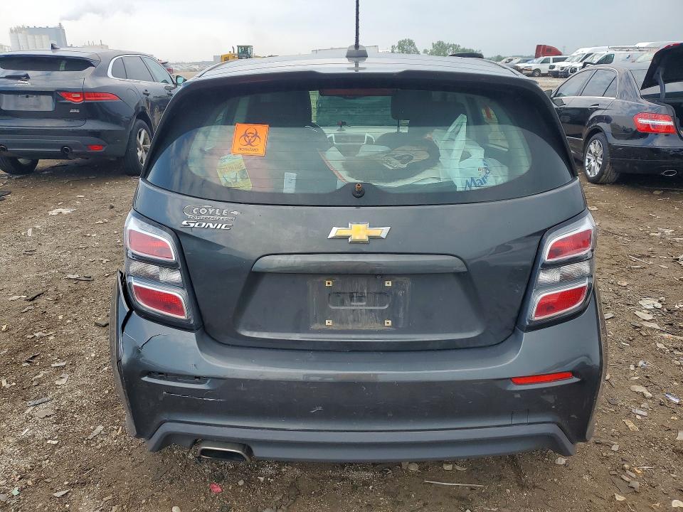 Photo 6 from auction – 2018 CHEVROLET SONIC with VIN 1G1JG6SH0J4104514