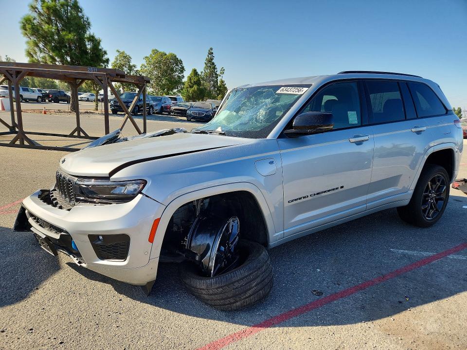 2024 JEEP GRAND CHEROKEE - Търг №63437256