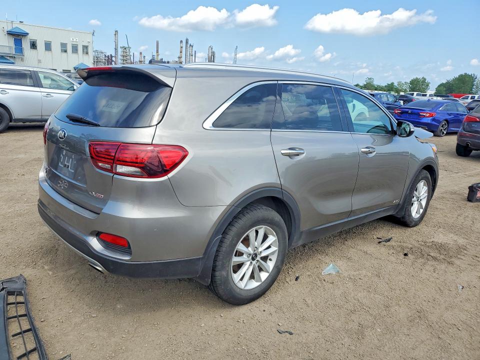 Foto 3 de la subasta – 2019 KIA SORENTO con VIN 5XYPHDA38KG549563
