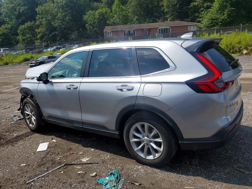 Photo 2 from auction – 2023 HONDA CR-V with VIN 2HKRS4H46PH434176