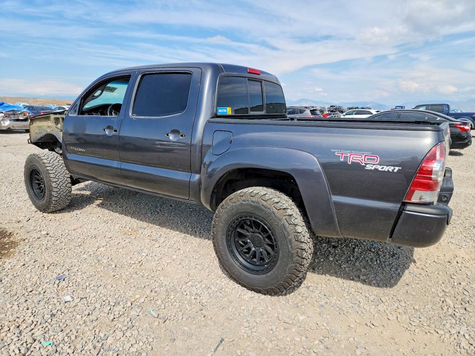 Photo 2 from auction – 2013 TOYOTA TACOMA with VIN 3TMLU4EN2DM105011