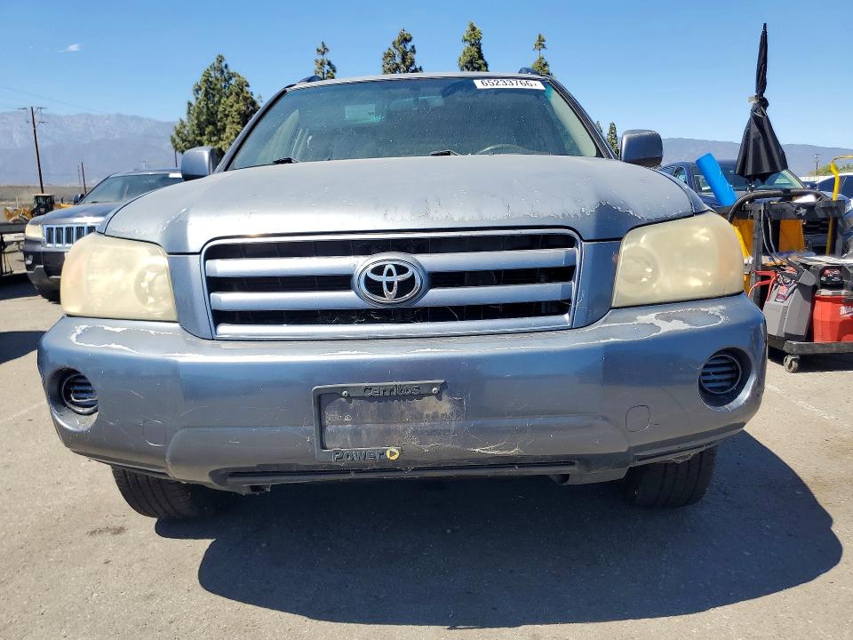 Photo 5 from auction – 2005 TOYOTA HIGHLANDER with VIN JTEDP21A650077491