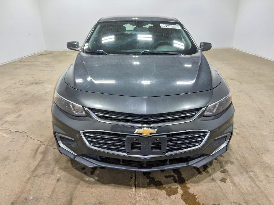 Photo 5 from auction – 2018 CHEVROLET MALIBU with VIN 1G1ZD5ST7JF203636