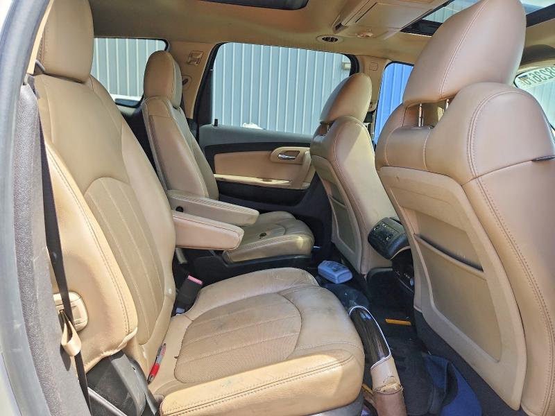 Photo 11 from auction – 2011 CHEVROLET TRAVERSE with VIN 1GNKRLED3BJ141161