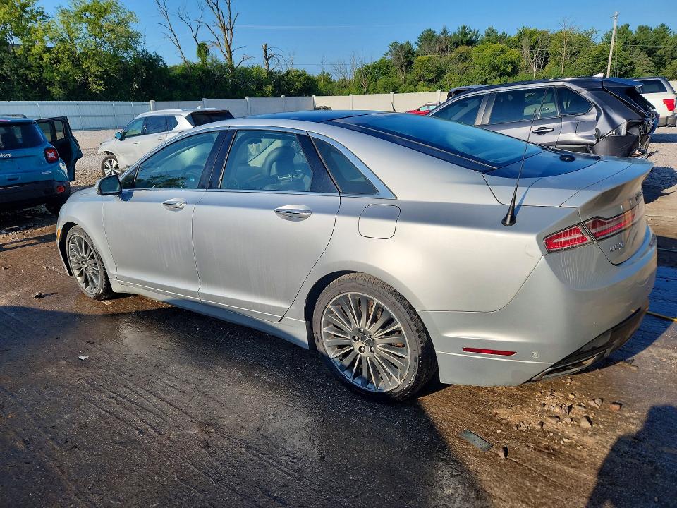 Photo 2 from auction – 2013 LINCOLN MKZ with VIN 3LN6L2JKXDR802943
