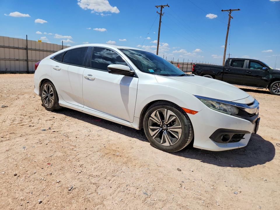 Photo 4 from auction – 2016 HONDA CIVIC with VIN 19XFC1F77GE039732