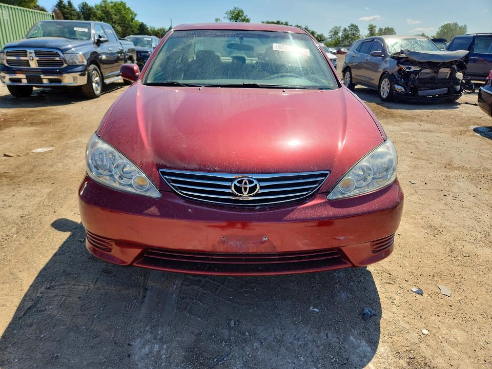 Photo 5 from auction – 2005 TOYOTA CAMRY with VIN 4T1BE32K65U393038