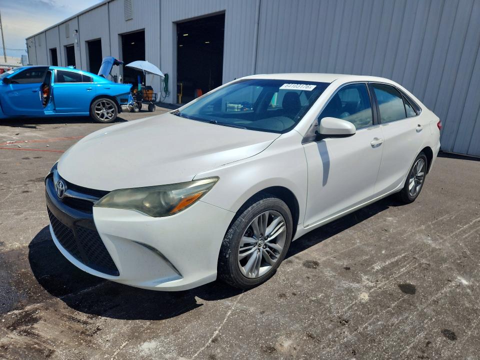 TOYOTA CAMRY 2015 with VIN 4T1BF1FK2FU485731 - Photo from auction