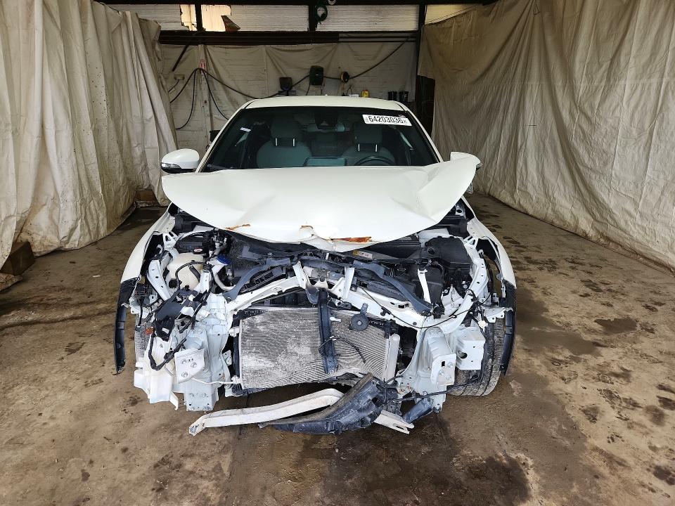 Photo 5 from auction – 2019 TOYOTA C-HR with VIN NMTKHMBX8KR100400