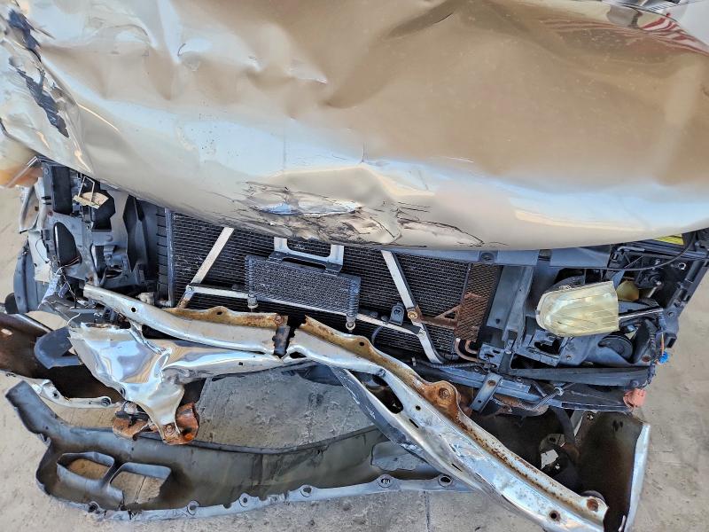 صورة رقم 11 من المزاد - 2000 CHEVROLET SILVERADO مع VIN 2GCEK19T5Y1237585