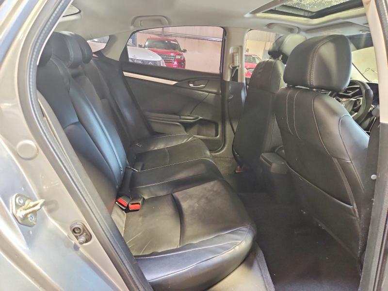 Photo 10 from auction – 2016 HONDA CIVIC with VIN 2HGFC1F70GH638705