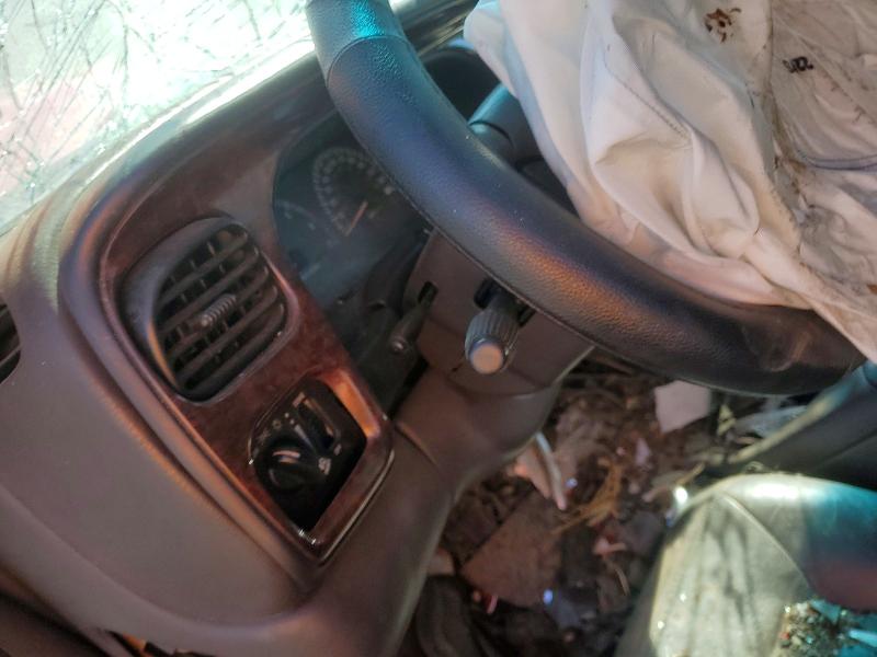 Photo 9 from auction – 2000 DODGE DURANGO with VIN 1B4HS28NXYF263904