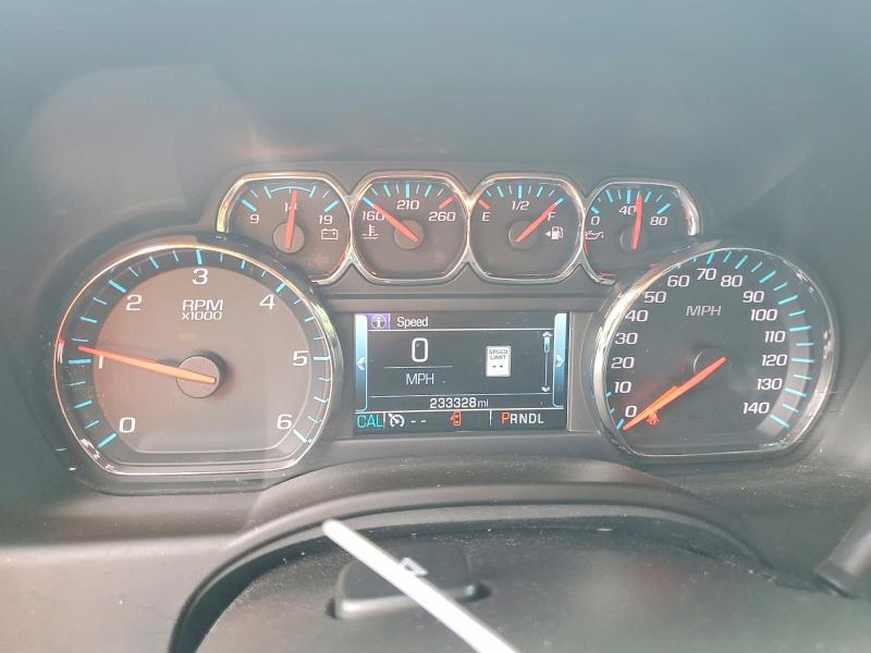 Photo 9 from auction – 2017 CHEVROLET SUBURBAN with VIN 1GNSCHKC8HR220636