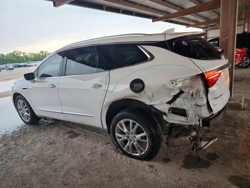 Photo 2 from auction – 2023 BUICK ENCLAVE with VIN 5GAERBKW6PJ104491