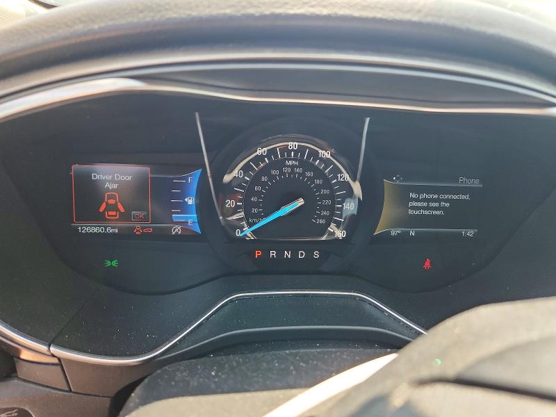 Photo 9 from auction – 2017 FORD FUSION with VIN 3FA6P0HD3HR221297
