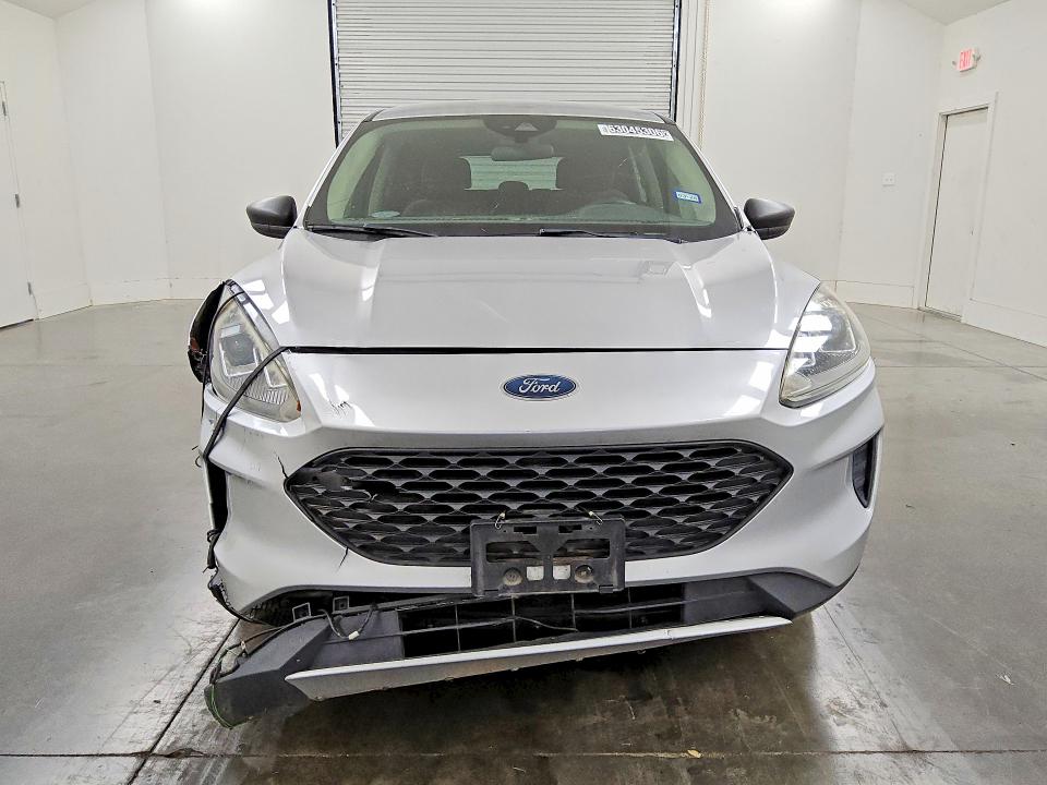 Photo 5 from auction – 2020 FORD ESCAPE with VIN 1FMCU0F60LUA31447