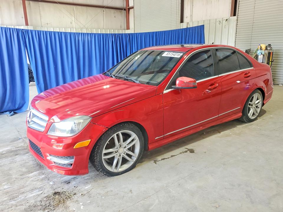 MERCEDES-BENZ C 2013 with VIN WDDGF4HB0DR272680 - Photo from auction