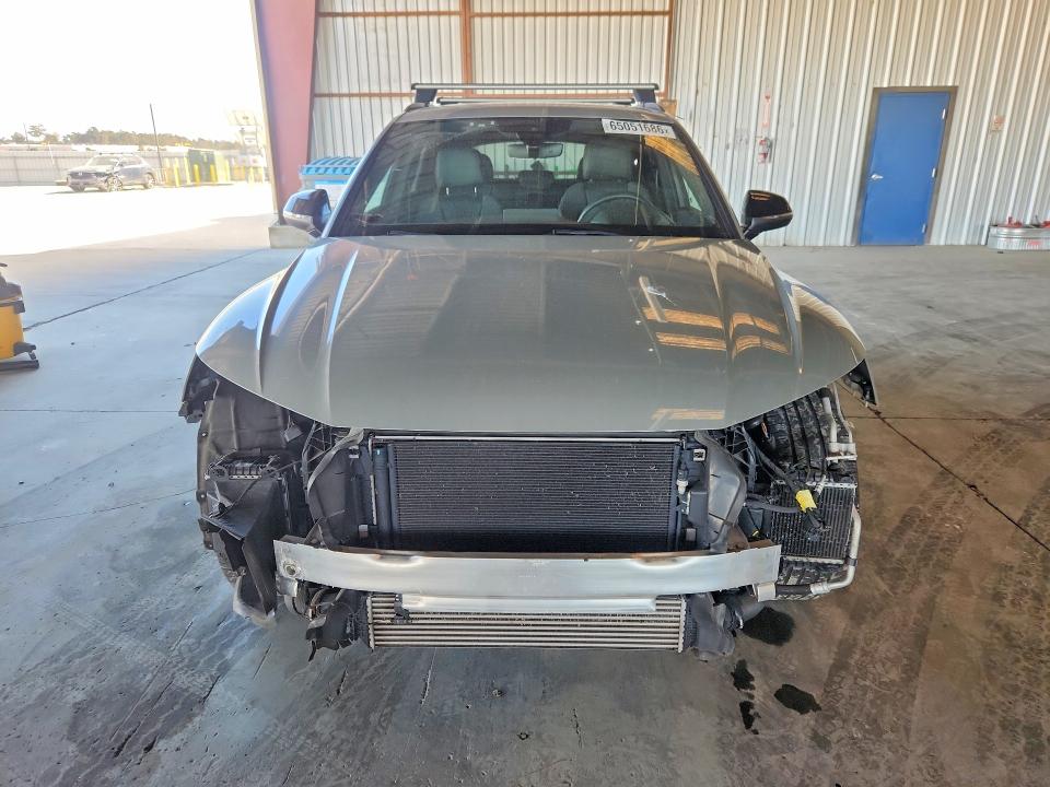 Photo 5 from auction – 2020 AUDI SQ5 with VIN WA1C4AFYXL2011594