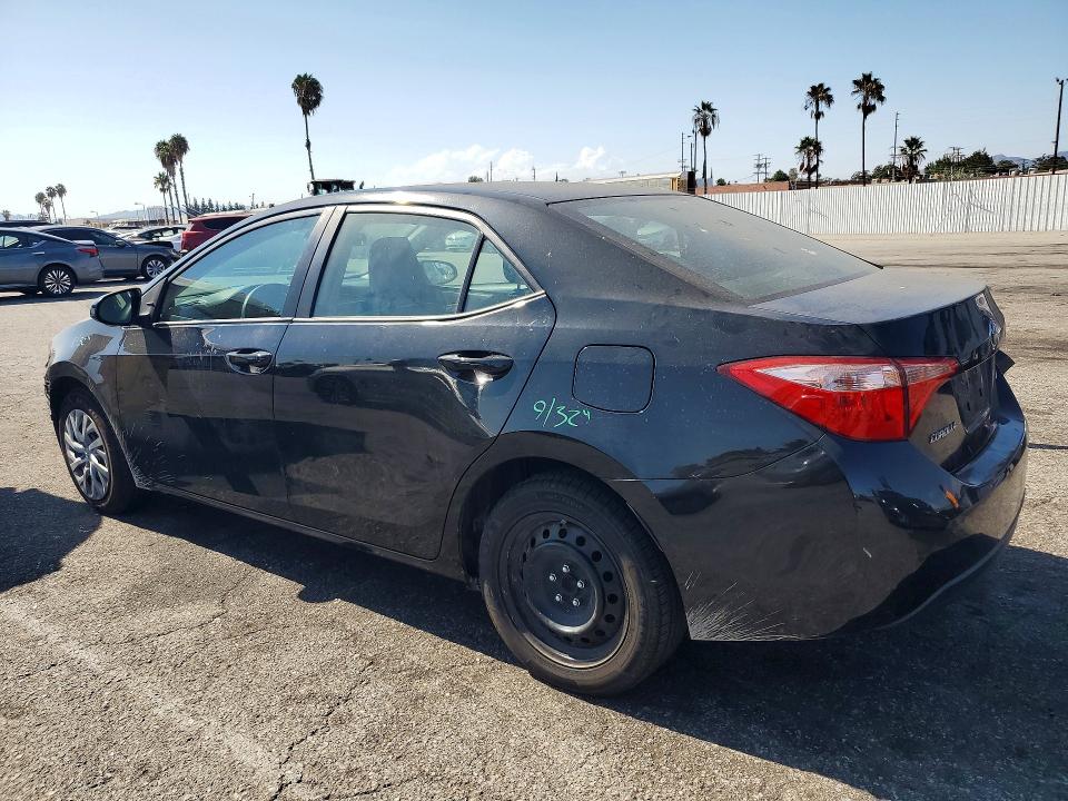 Photo 2 from auction – 2018 TOYOTA COROLLA with VIN 2T1BURHE4JC029915