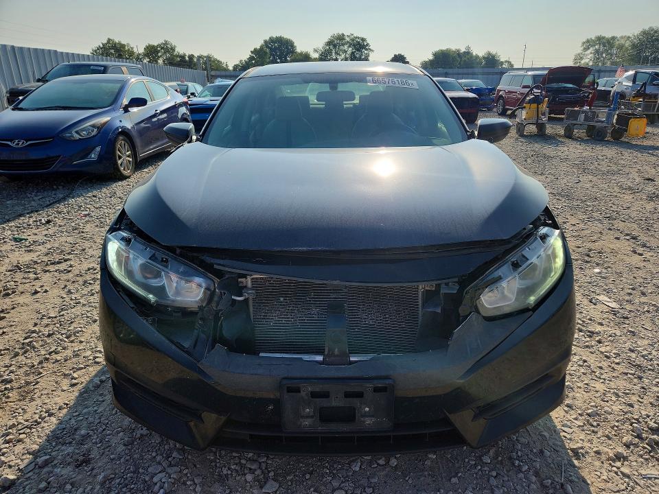 Photo 5 from auction – 2016 HONDA CIVIC with VIN 19XFC2F57GE093858