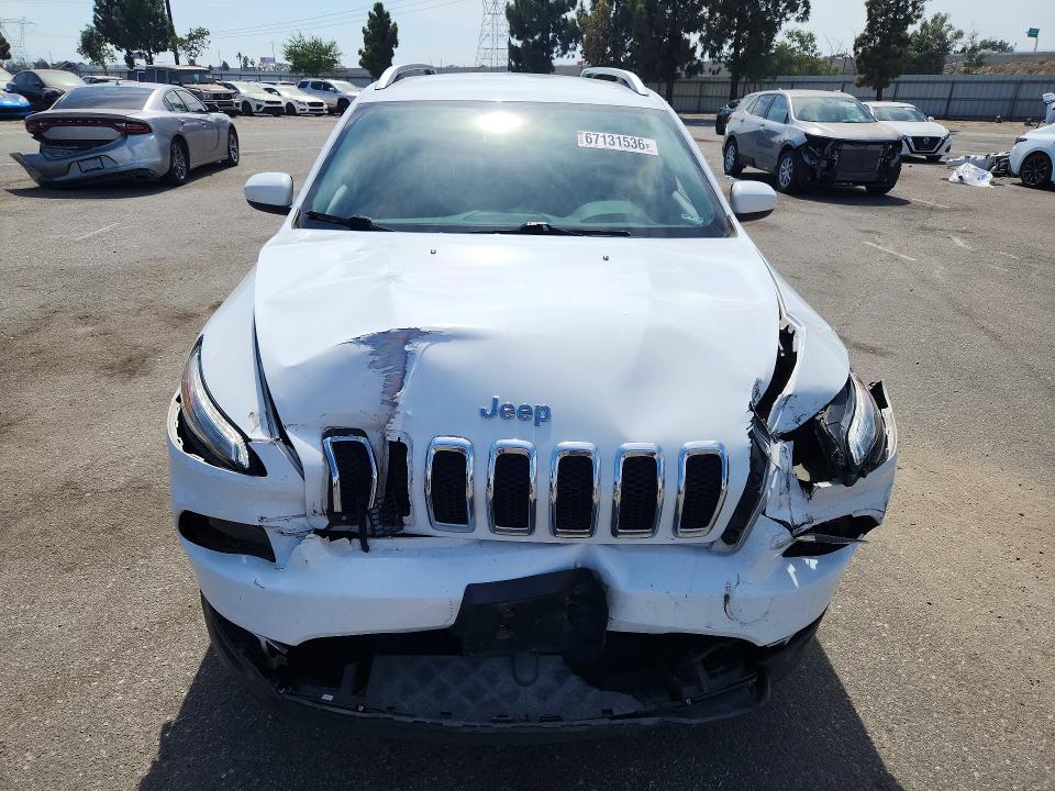 Photo 5 from auction – 2017 JEEP CHEROKEE with VIN 1C4PJLCB5HW668251