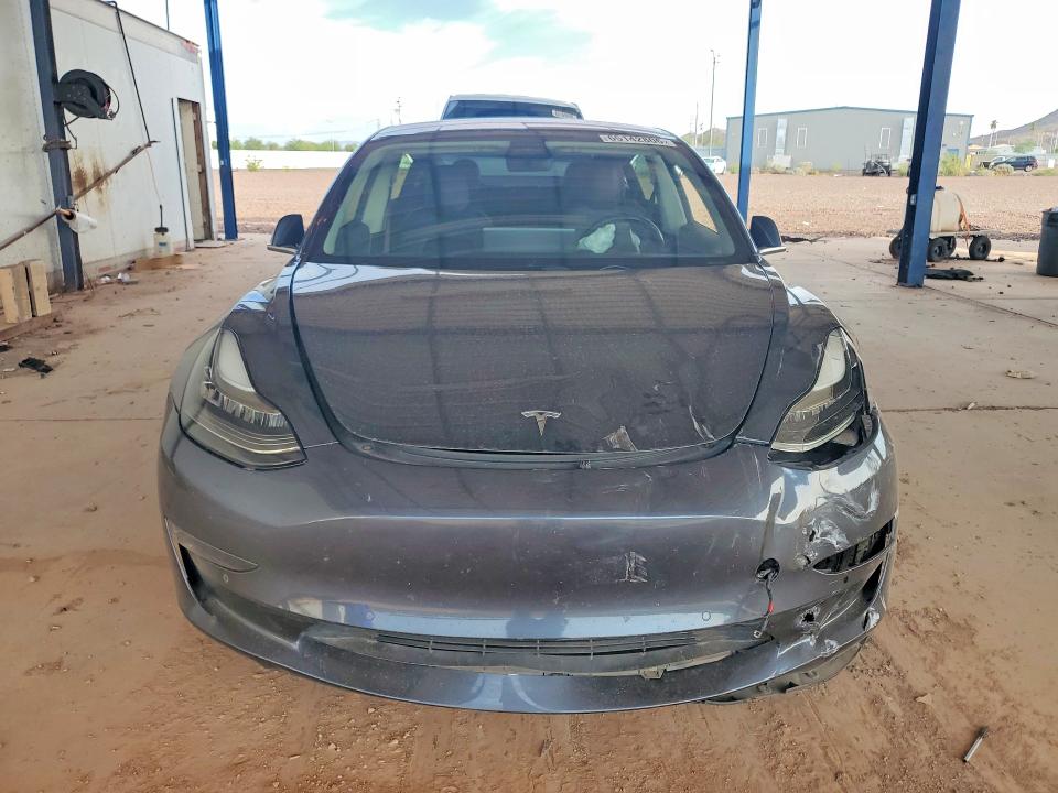 Photo 5 from auction – 2018 TESLA MODEL 3 with VIN 5YJ3E1EA4JF048805