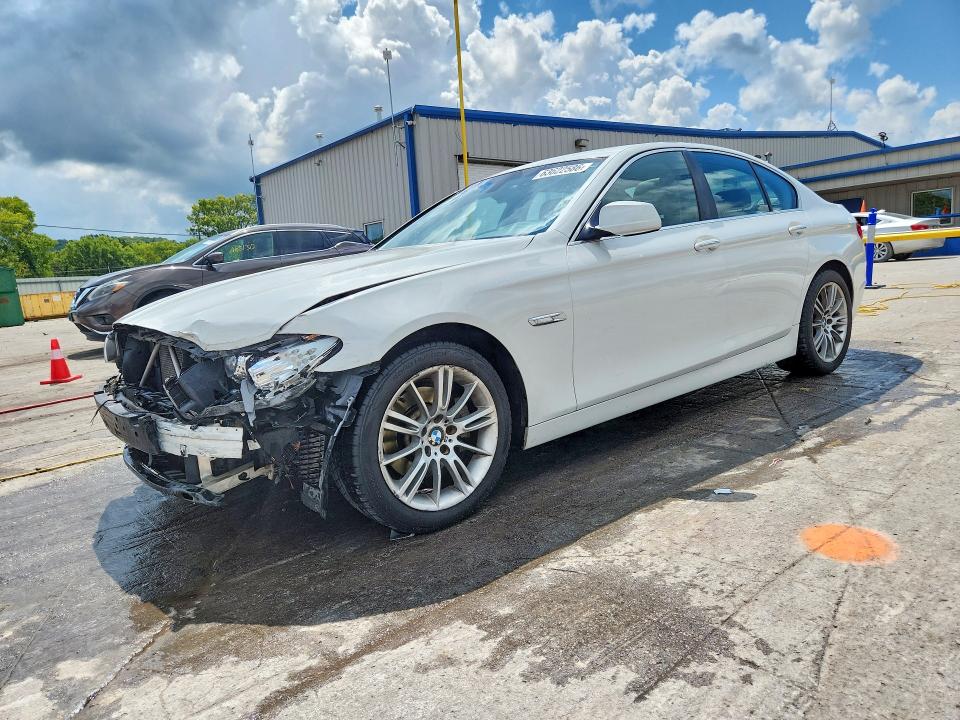 BMW 528 2013 with VIN WBAXG5C53DDY30871 - Photo from auction