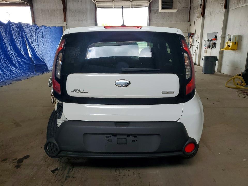 Photo 6 from auction – 2014 KIA SOUL with VIN KNDJP3A53E7029390