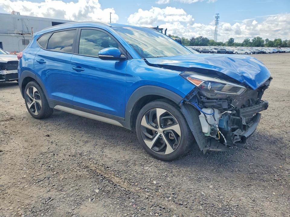 Photo 4 from auction – 2018 HYUNDAI TUCSON with VIN KM8J3CAL2JU793099