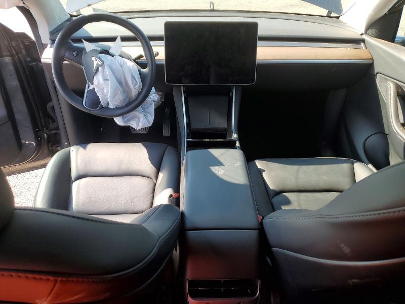 Photo 8 from auction – 2021 TESLA MODEL Y with VIN 5YJYGDEE1MF074187