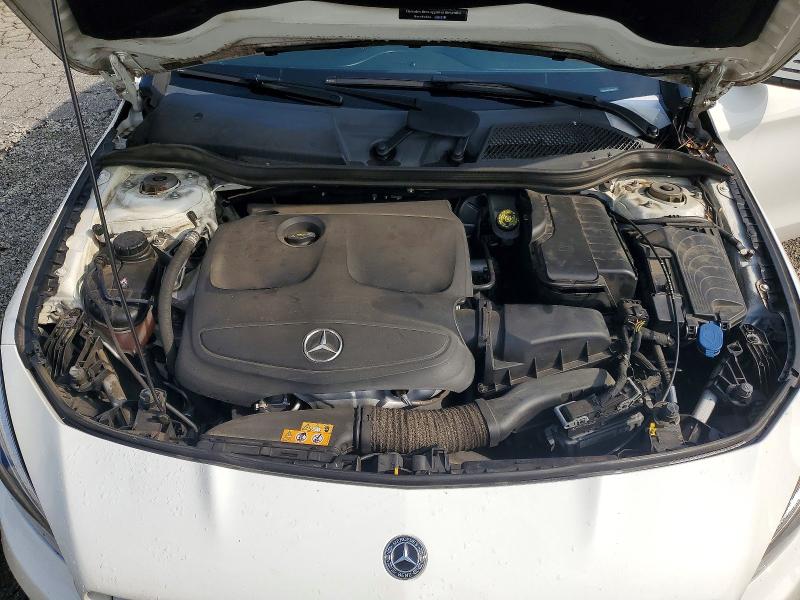 Photo 11 from auction – 2019 MERCEDES-BENZ CLA with VIN WDDSJ4EB1KN773739