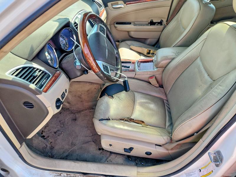 Снимка 7 от търг – 2011 CHRYSLER 300C с VIN 2C3CA6CT6BH559512