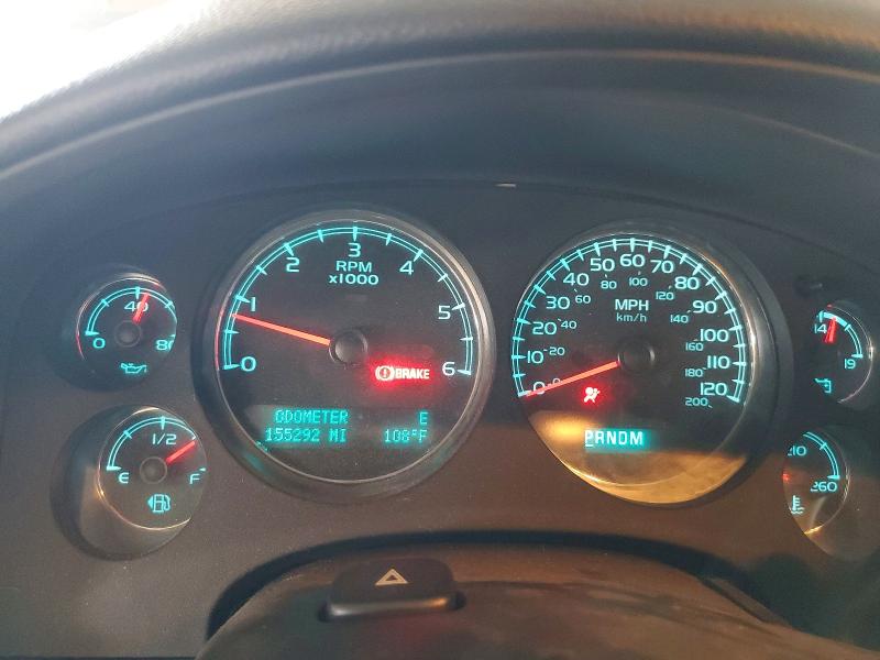 Photo 9 from auction – 2011 CHEVROLET SUBURBAN with VIN 1GNSKHE39BR236432