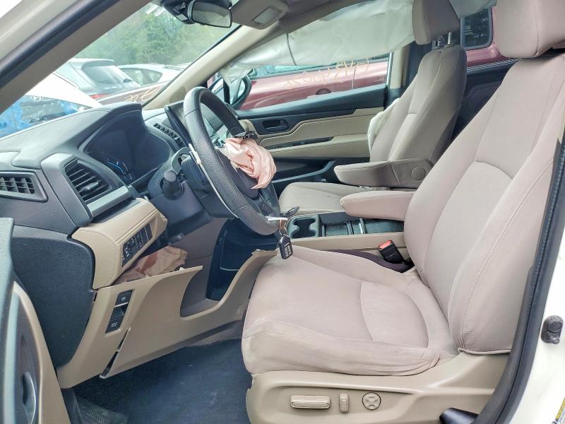 Photo 7 from auction – 2018 HONDA ODYSSEY with VIN 5FNRL6H54JB045205
